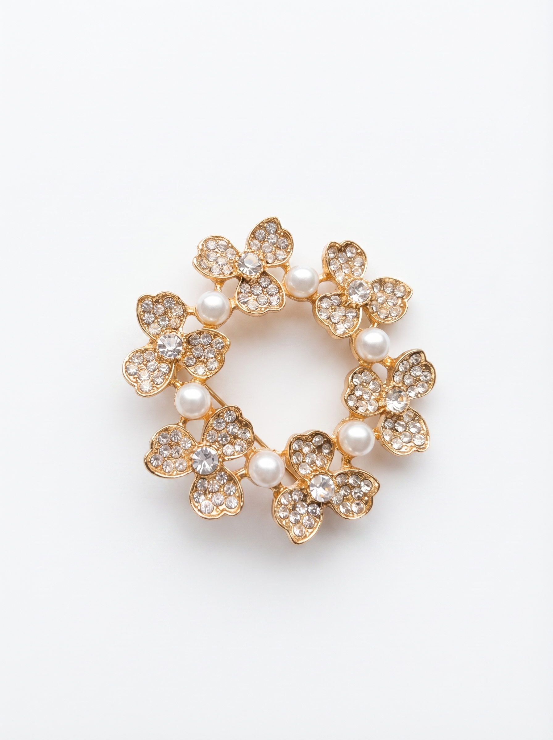 Prendedor Circulo Floral Perlas
